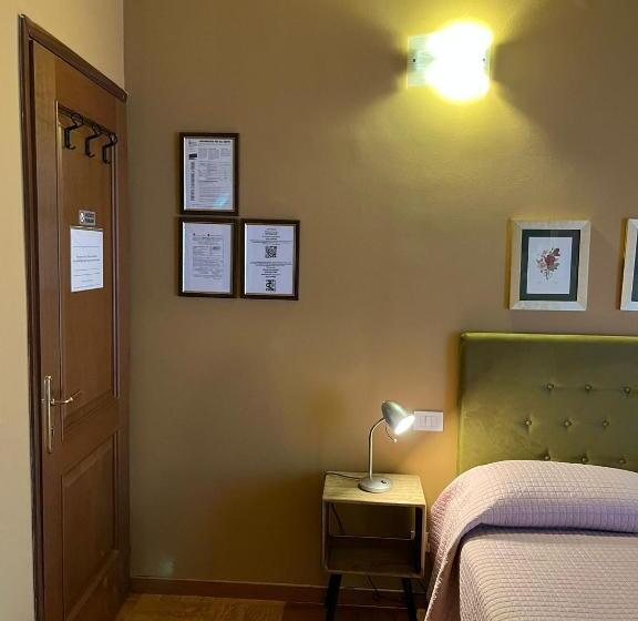اتاق استاندارد با سرویس بهداشتی مشترک, B&b Corso Porta Nuova 39