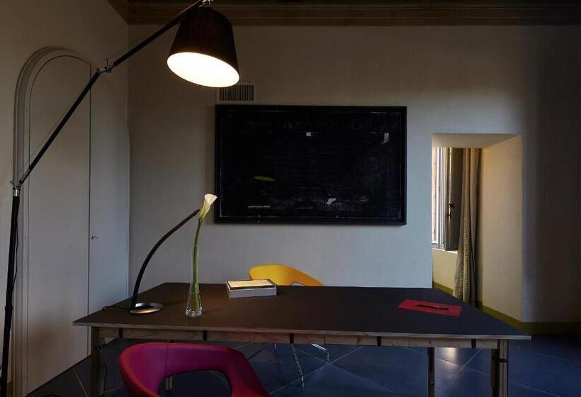 可观景的套房, Palazzetto Rosso   Art