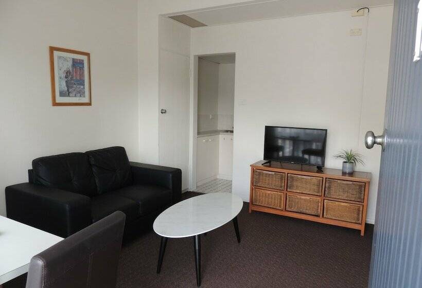 سوییت, Comfort Inn Premier