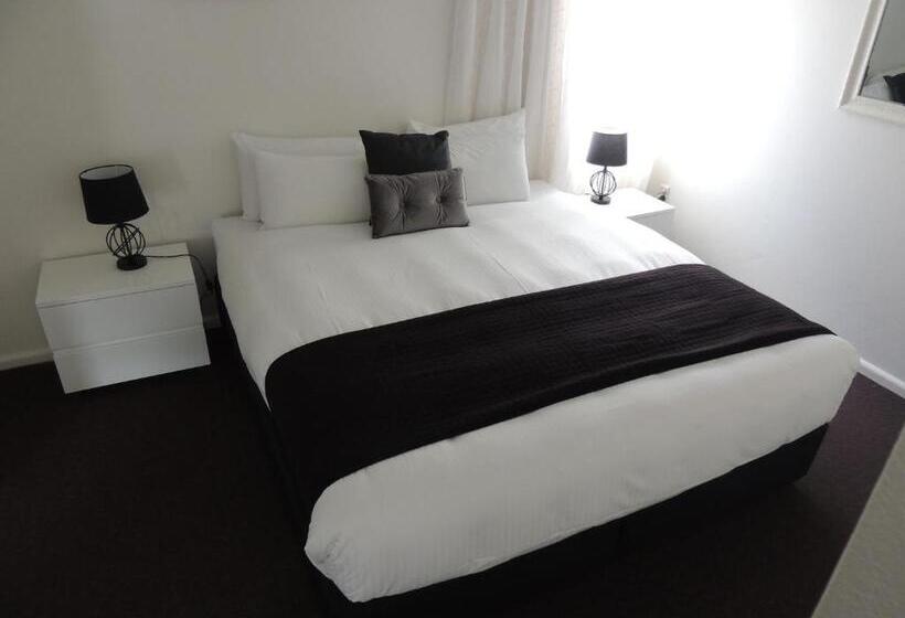 سوئیت اجرایی با تخت کینگ, Comfort Inn Premier