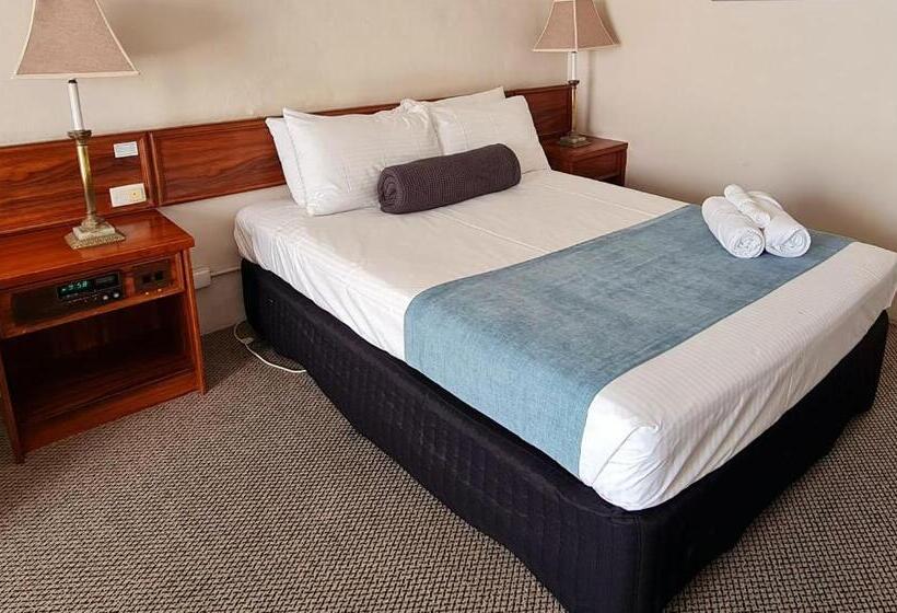 اتاق استاندارد یک تخته با تخت دونفره بزرگ, Seaton Arms Motor Inn
