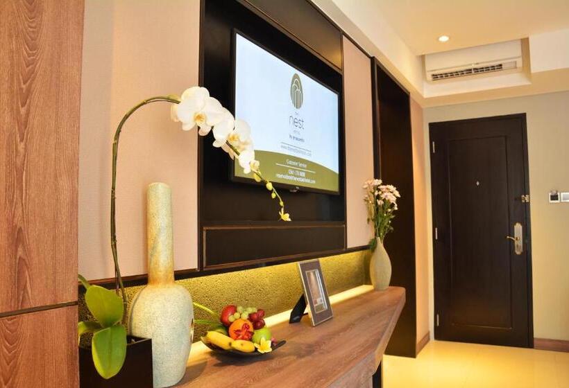 Номер Deluxe с Балконом, The Nest Hotel Nusa Dua