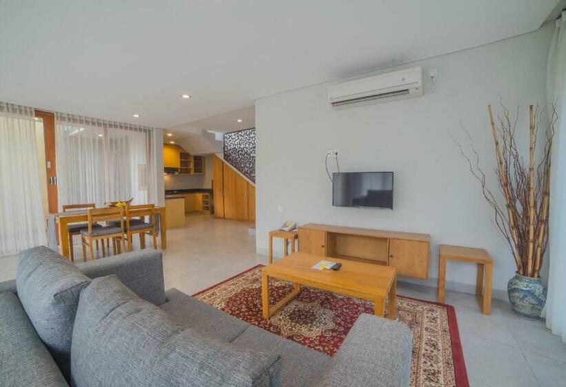 Вилла 2 Спальни, Grand Kesambi Resort And Villas