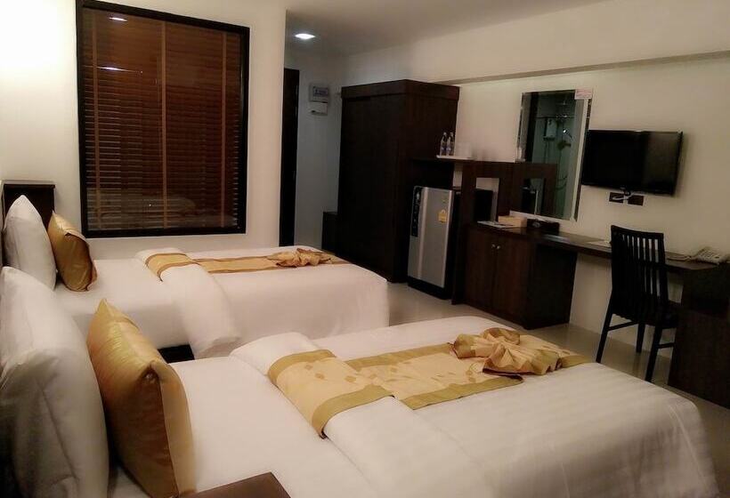 Standard Room, The Convenience