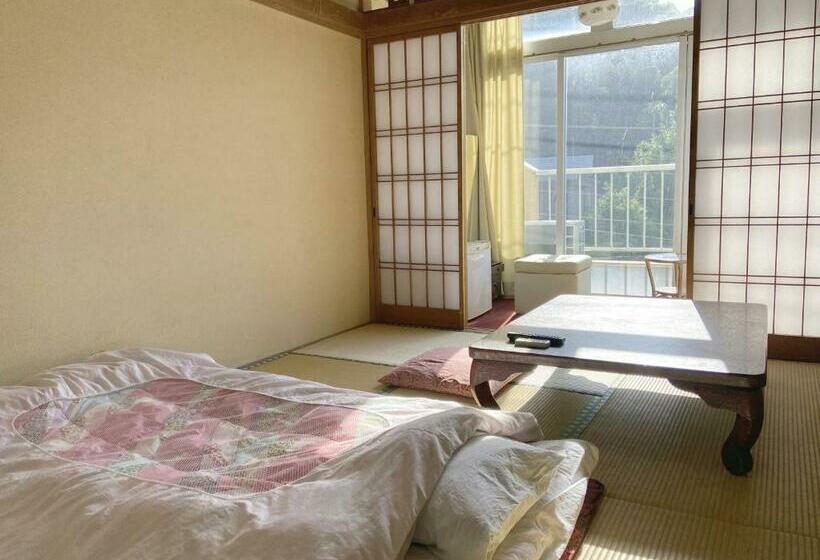 Номер Стандарт, Yoshioka Ryokan