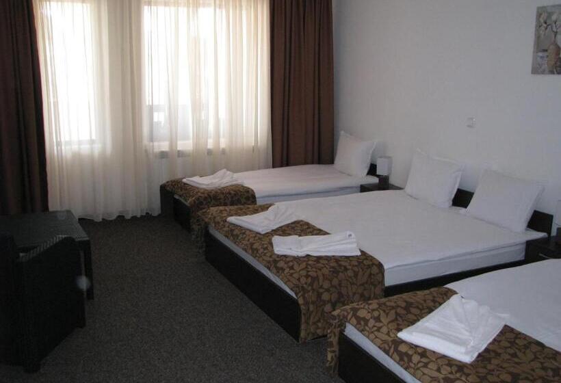 Семейный Номер, Park Hotel Eagle Stone