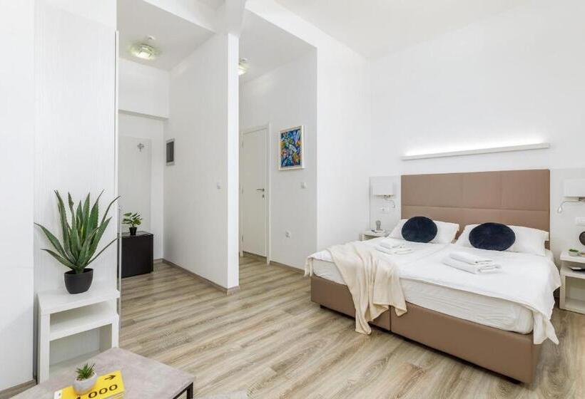 اتاق سوپریور با چشم‌انداز شهر, Boutique Suites Joyce