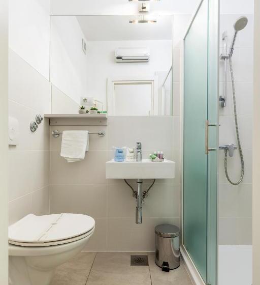 اتاق سوپریور با چشم‌انداز شهر, Boutique Suites Joyce