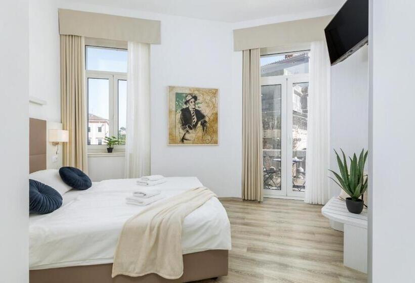 Superior Room with Terrace, Boutique Suites Joyce
