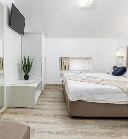 اتاق پنت هاوس, Boutique Suites Joyce