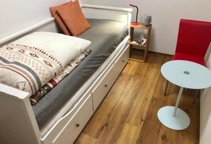Номер Стандарт Индивидуальный, Kanazawa Guesthouse Stella