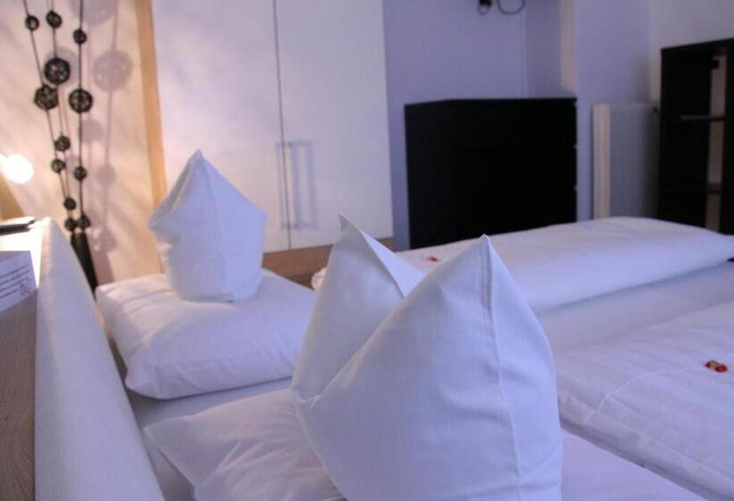 חדר סטנדרט, Garni Brunnenhof