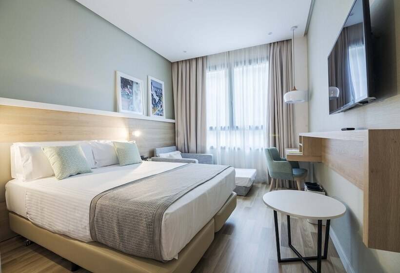 Номер Стандарт, Golden Hotel Barcelona