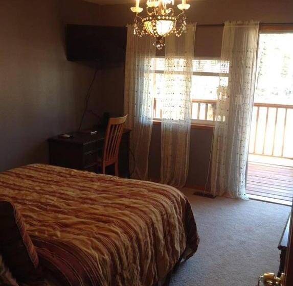 Quarto Estandar Vista Jardim, A Hyde Away Inn B&b