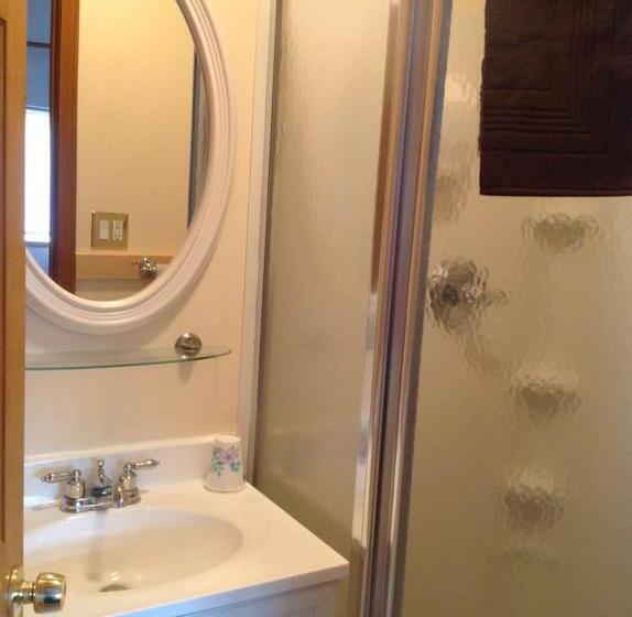 Quarto Estandar com Sacada, A Hyde Away Inn B&b