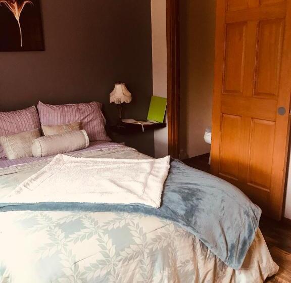 Quarto Estandar com Sacada, A Hyde Away Inn B&b