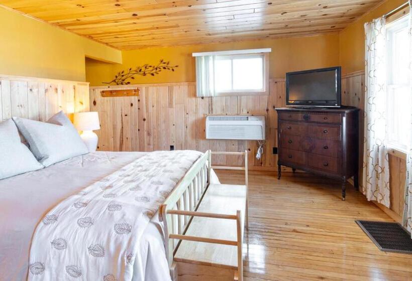 Номер Стандарт, A Stay Inn Ely