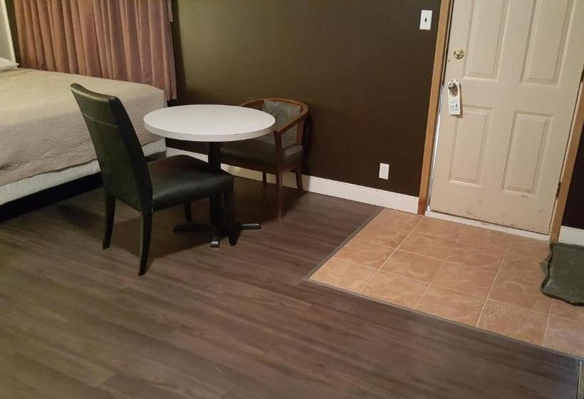 Номер Deluxe, Centennial Motel