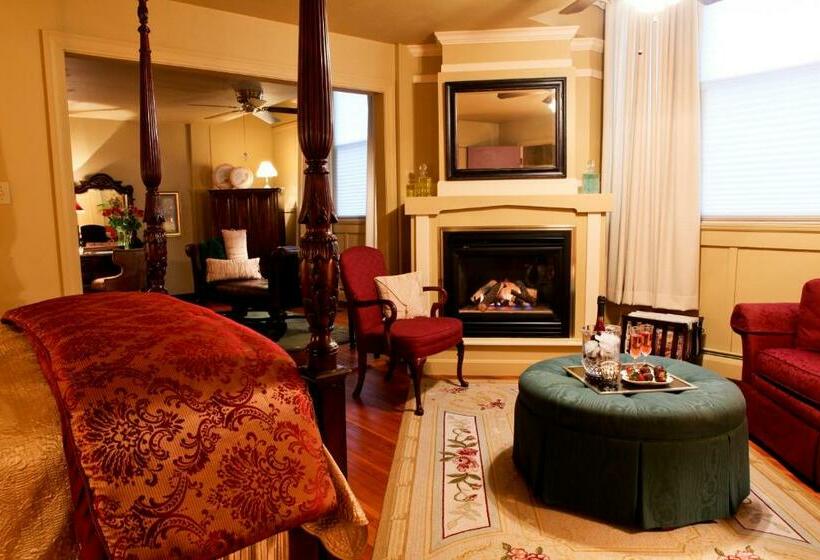 Люкс с гидромассажем, Haven By The Sea B&b Inn