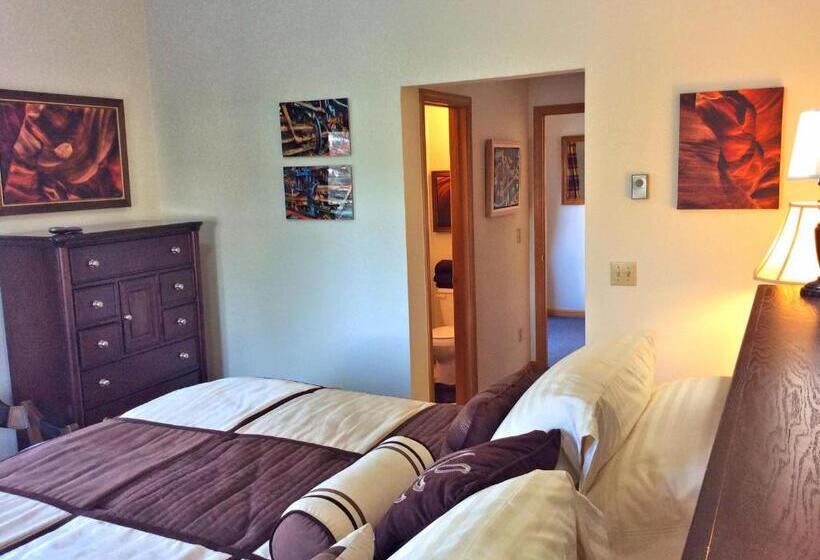 Стандартный Номер Кровать Кинг, Mein Haus Bed & Breakfast