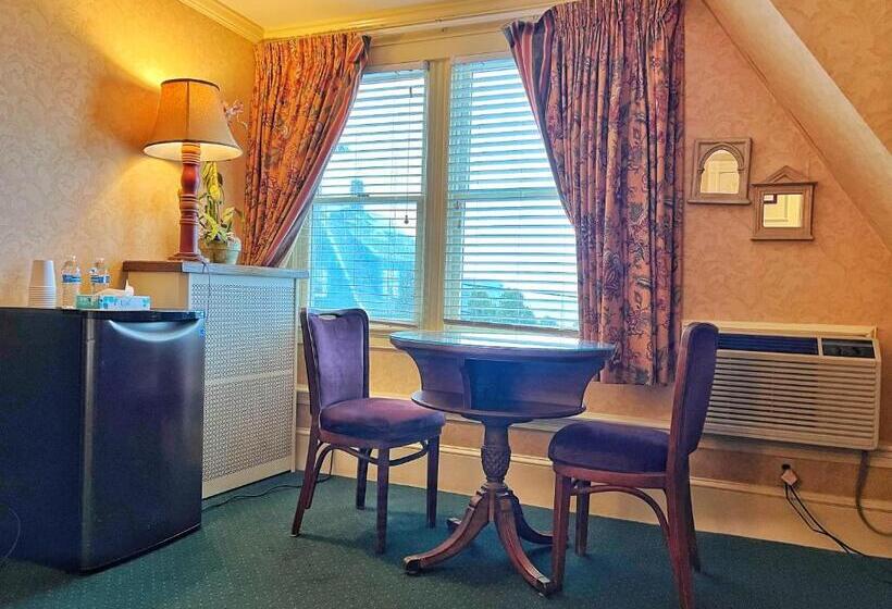 Люкс Вид на Море, The Winthrop Arms Hotel And Restaurant