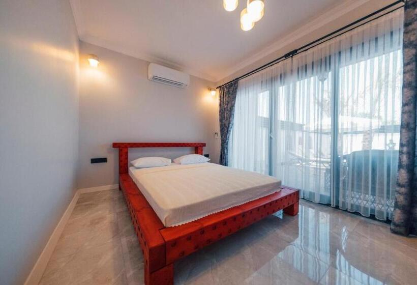 ویلای یک اتاق خوابه با استخر شنا, Sapanca Göldibi Suit Bungalov