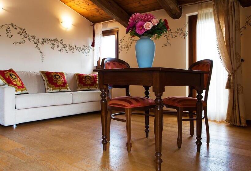 Четырехместный Номер Deluxe, Le Residenze Degli Ulivi