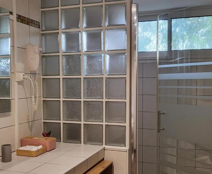 اتاق خانوادگی, Chambre D Hôtes Chez Bea   Ch Familiale