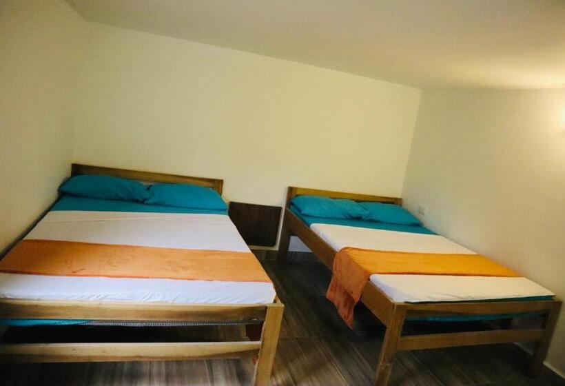 Семейный Номер, Eco Hotel Campestre Atlantis San Joaquín La Mesa