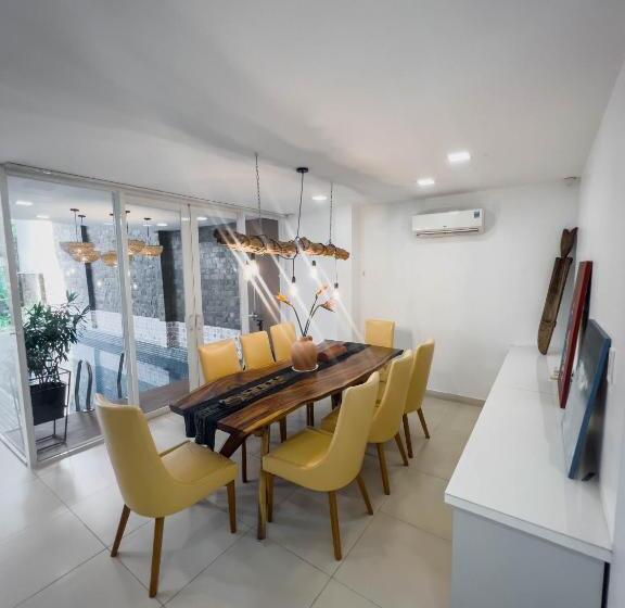 اتاق استاندارد, Notre Maison 7  Villa