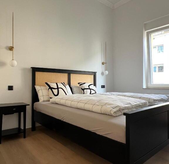 استودیوی لوکس, Modern Stay I Cosy & Central Apartments