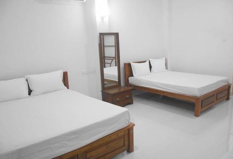 اتاق لوکس خانوادگی, Golden City Resort Anuradhapura