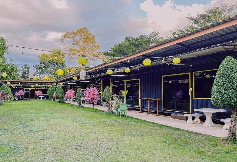Номер Стандарт, The Toy Hoteru Resort Rayong