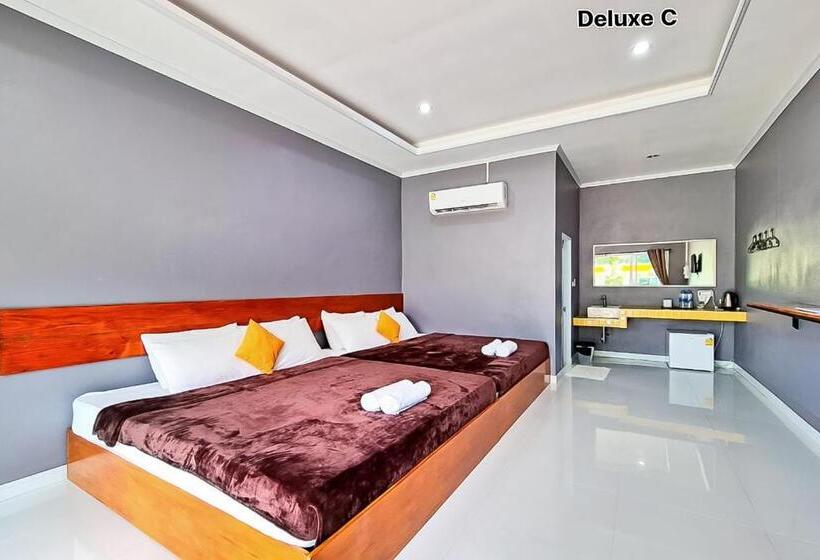Номер Deluxe, The Toy Hoteru Resort Rayong