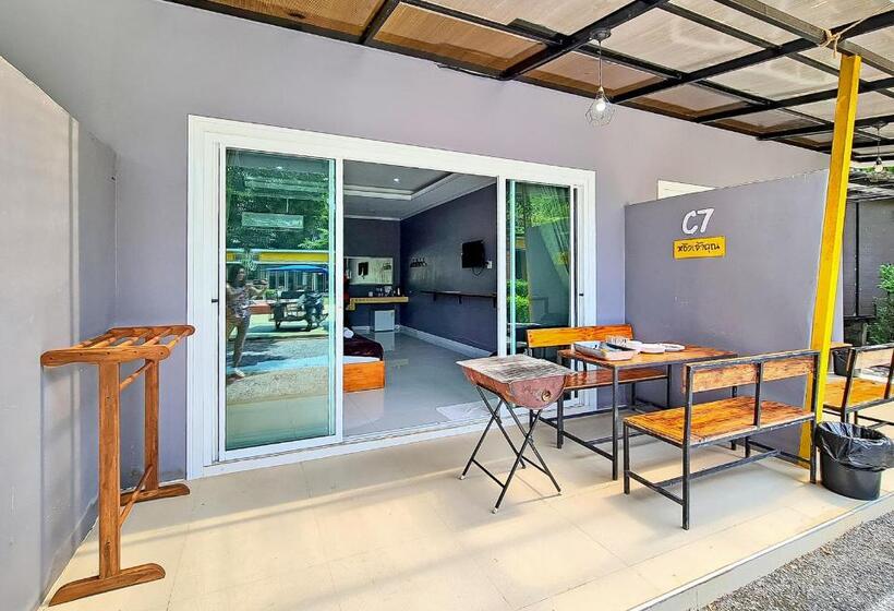 Номер Superior Кровать Кинг, The Toy Hoteru Resort Rayong