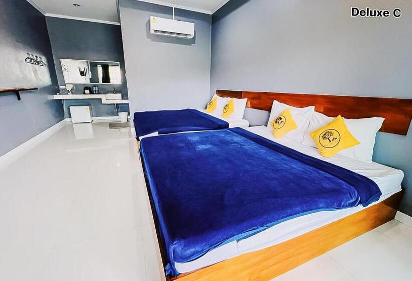 Номер Deluxe Кровать Кинг, The Toy Hoteru Resort Rayong
