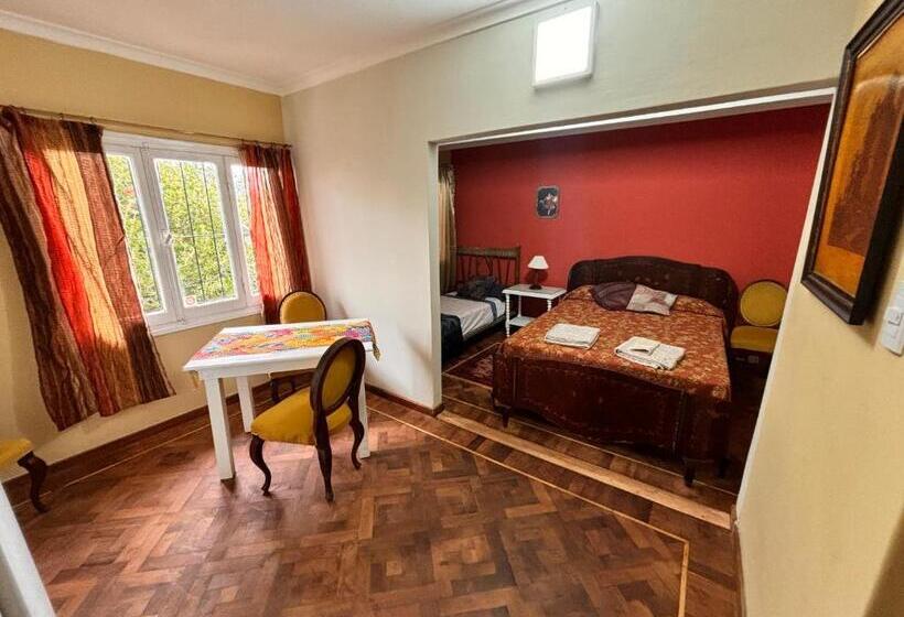 استودیو خانوادگی, Opera Apart Suites