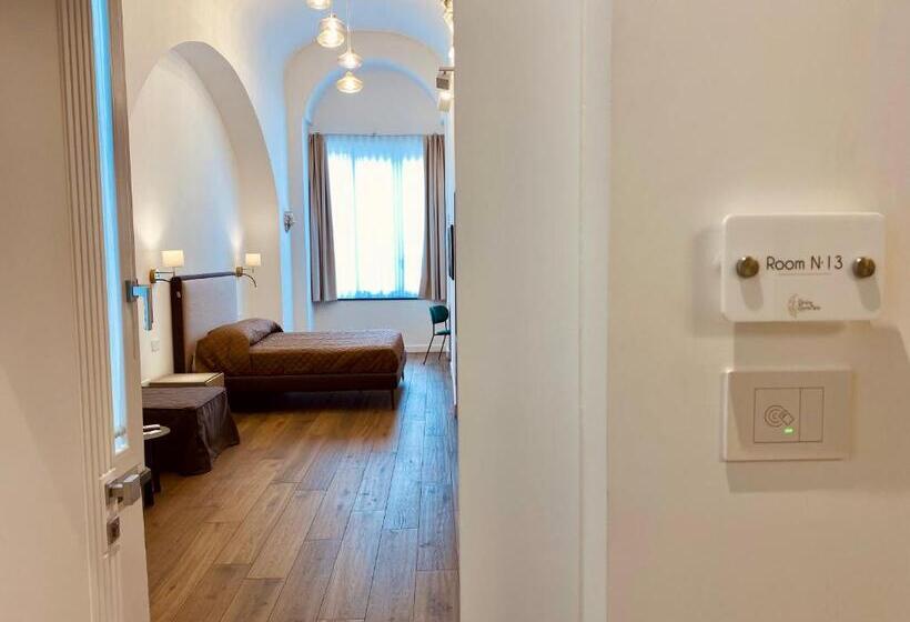 Трехместный Номер Классика, Dimora Donna Maria Relais