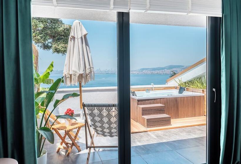 Президентский Люкс, Hillora Hotel Buyukada