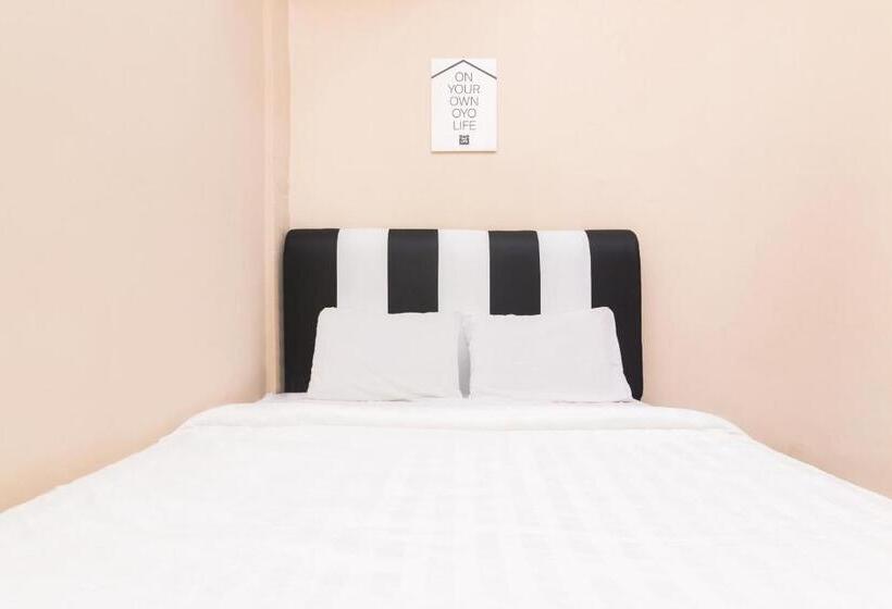 Номер Deluxe, Oyo Life 2583 Kost Anggun