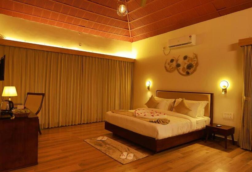 高级大房间, Silent Brook Resort   Coorg
