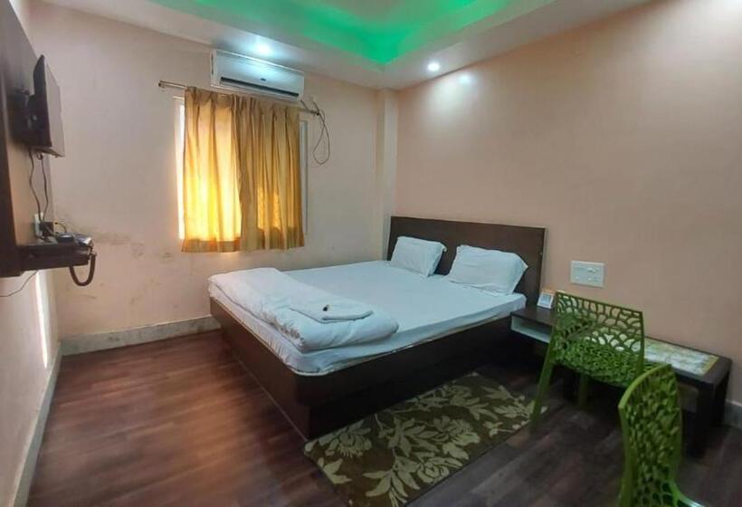 豪华房间, Aradhya Side Sea View Hotel Near Puri Beach  Excellent Choice Of Travellers   Best Seller By Morserv