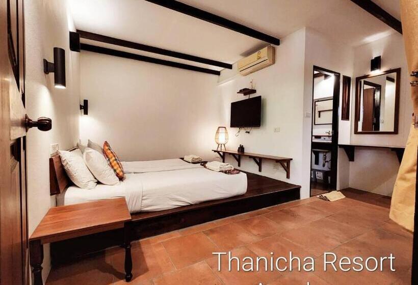 اتاق لوکس, Thanicha Resort Amphawa