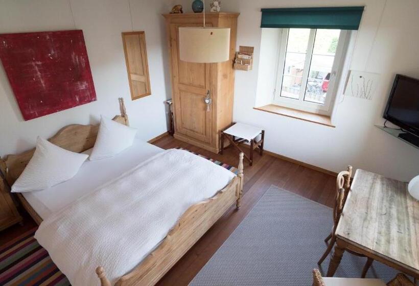 Standard Room Shared Bathroom, B&b Casa Scaletto Turgi