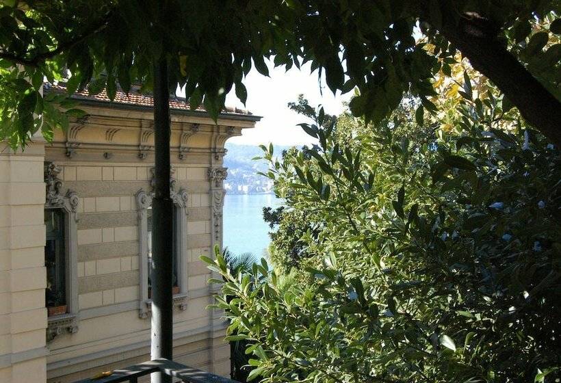 اتاق استاندارد با بالکن, Firenze Lugano