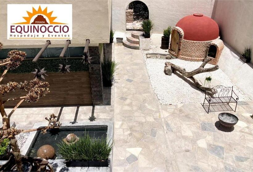 اتاق لوکس با تخت بزرگ, Posada Equinoccio