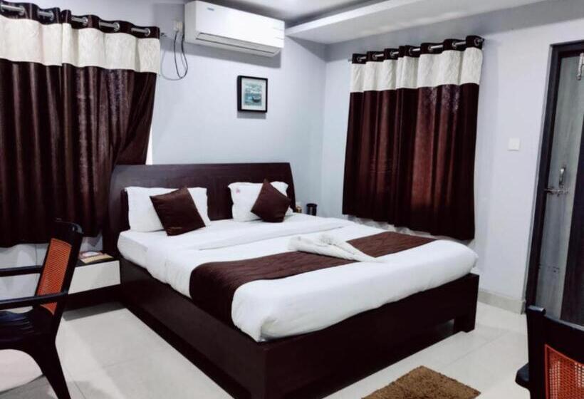 Номер Deluxe Кровать Кинг, Shivangi Puri
