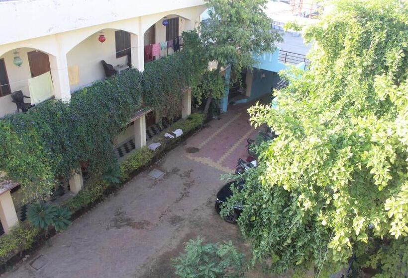 Economy Triple Room, Marudhar Pushkar