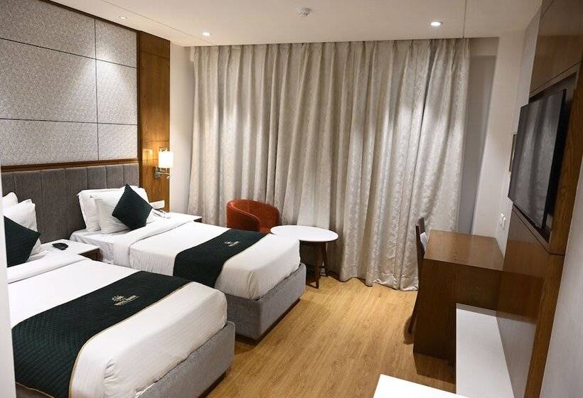 Номер Deluxe, Rama Continental