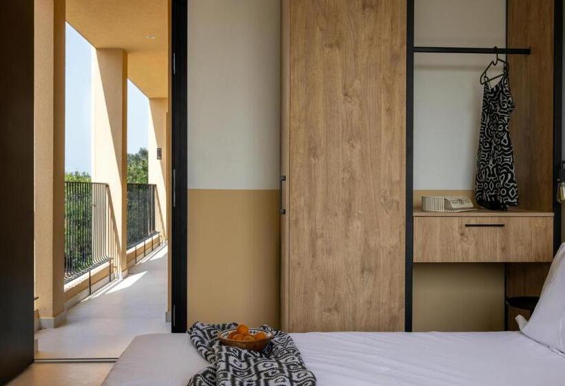 اتاق استاندارد, Marea Luxury Suites